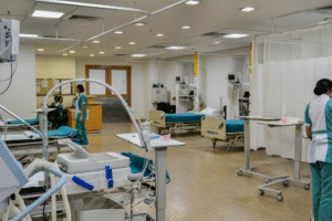 doctor helping patient choose the right hospital in india